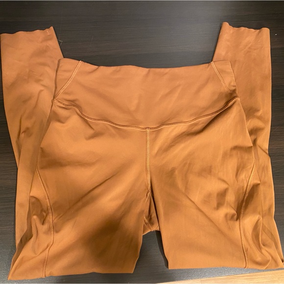 Lululemon base pace leggings - Picture 2 of 7